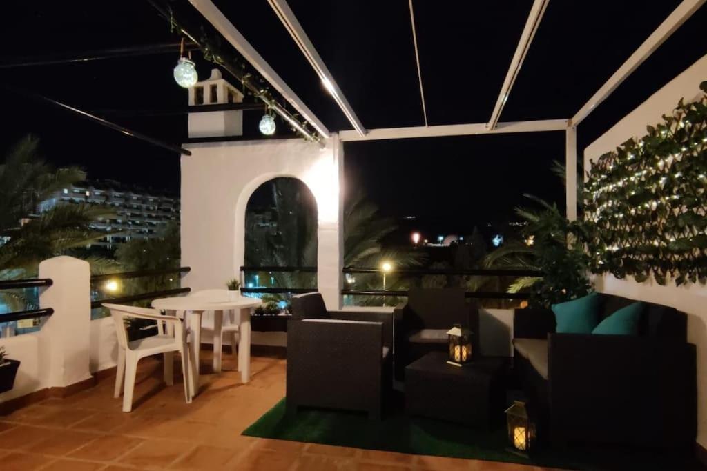 Apartamento-estudio Benalsun Pueblo Evita Benalmadena Bagian luar foto