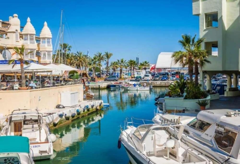 Apartamento-estudio Benalsun Pueblo Evita Benalmadena Bagian luar foto